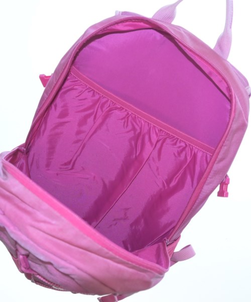 Supreme เป้สะพายหลัง