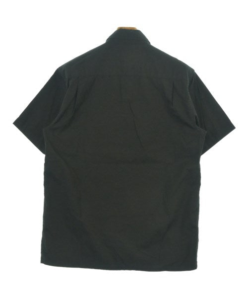 Supreme เสื้อลำลอง