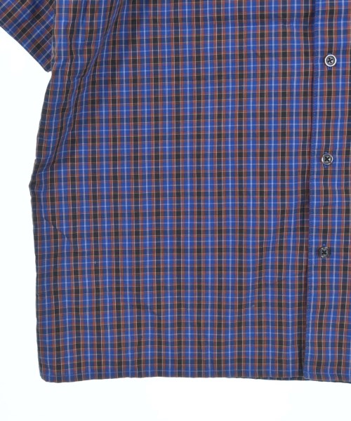 Supreme เสื้อลำลอง
