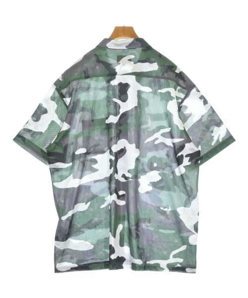 Supreme เสื้อลำลอง