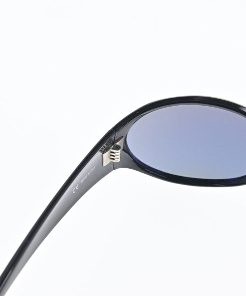 Supreme แว่นกันแดด