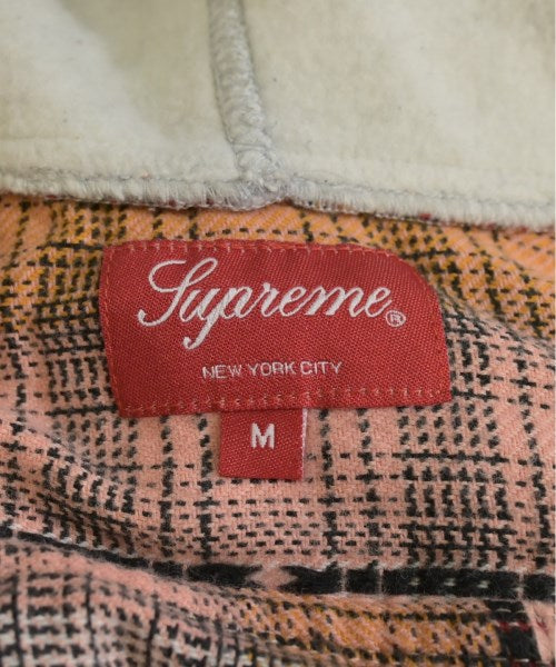 Supreme เสื้อลำลอง