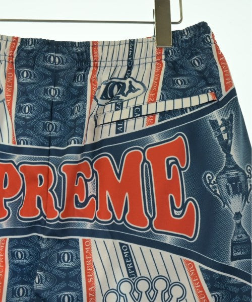 Supreme กางเกงขาสั้น