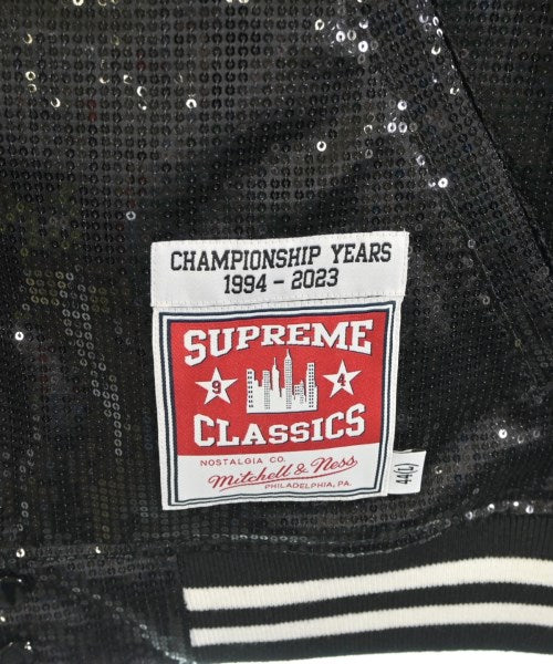 Supreme แจ็คเก็ตสนามกีฬา