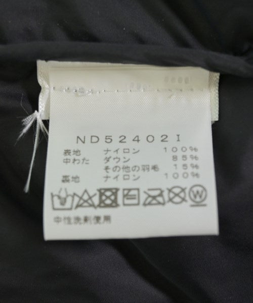 Supreme แจ็คเก็ตดาวน์/เสื้อกั๊ก
