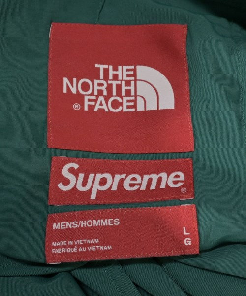 Supreme กางเกงขาสั้น