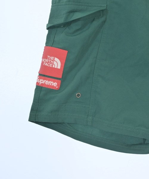 Supreme กางเกงขาสั้น