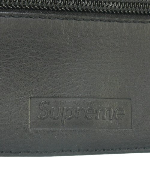 Supreme กระเป๋า อื่น