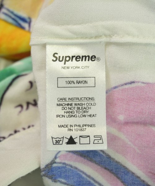 Supreme เสื้อลำลอง