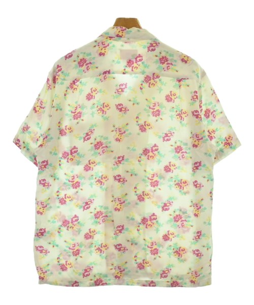 Supreme เสื้อลำลอง