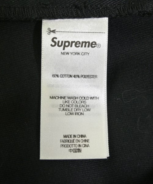 Supreme กางเกงขาสั้น