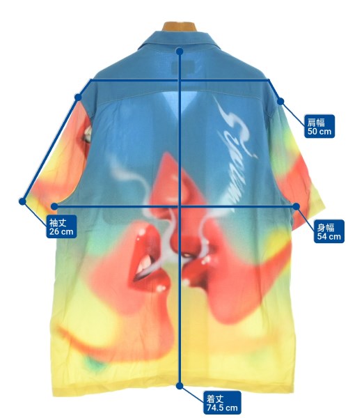 Supreme เสื้อลำลอง