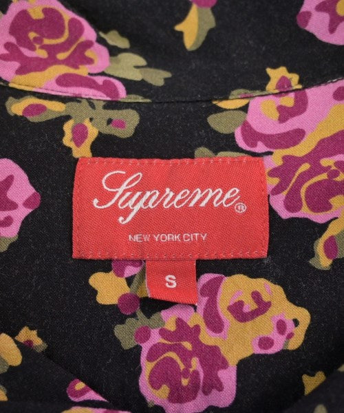 Supreme เสื้อลำลอง