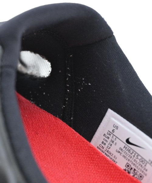 Supreme รองเท้าผ้าใบ