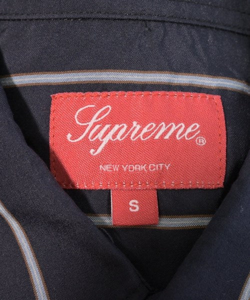 Supreme เสื้อลำลอง