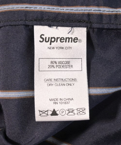 Supreme เสื้อลำลอง