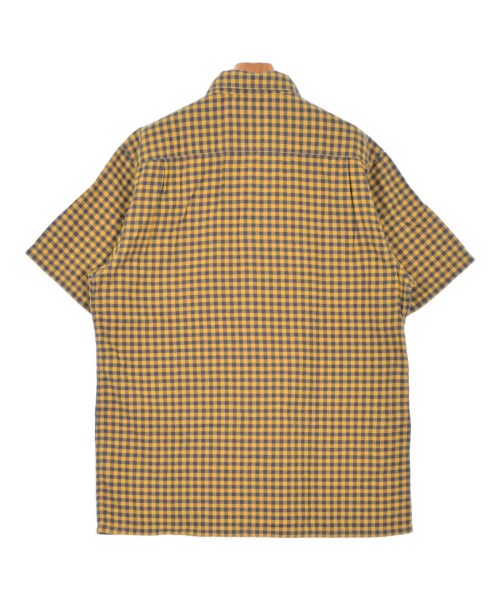 Supreme เสื้อลำลอง