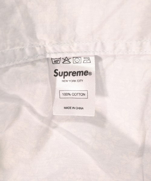 Supreme เสื้อลำลอง