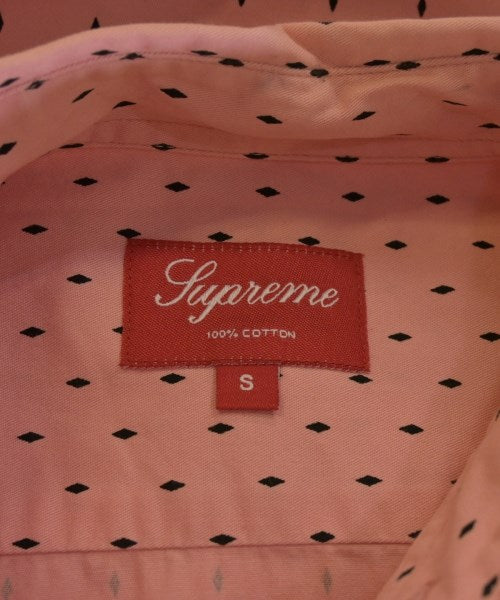 Supreme เสื้อลำลอง
