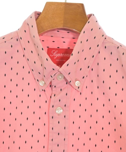Supreme เสื้อลำลอง