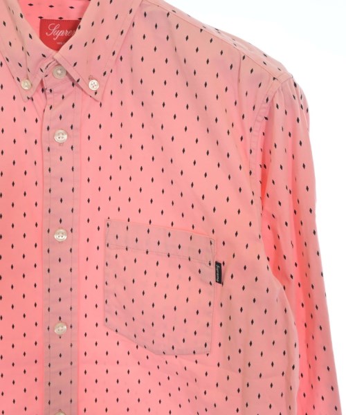 Supreme เสื้อลำลอง