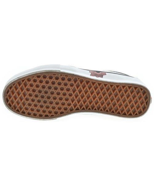 Supreme รองเท้าผ้าใบ