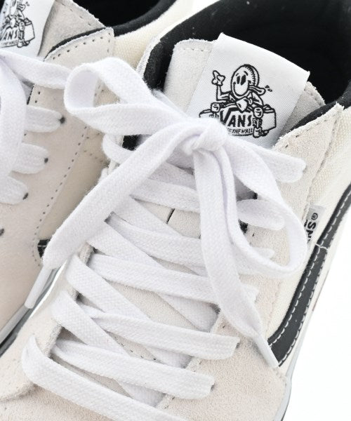 Supreme รองเท้าผ้าใบ