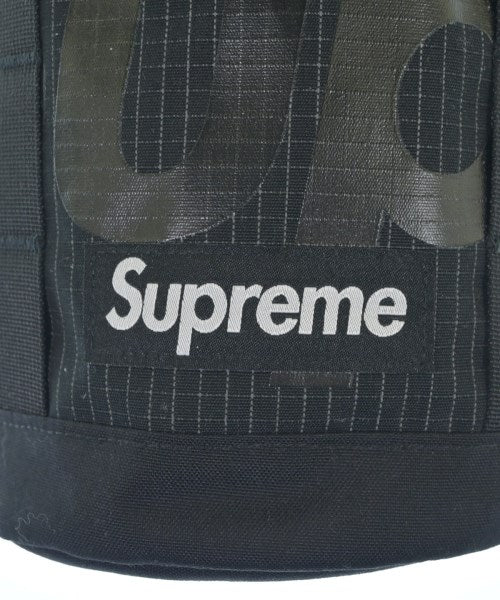Supreme กระเป๋าสะพาย
