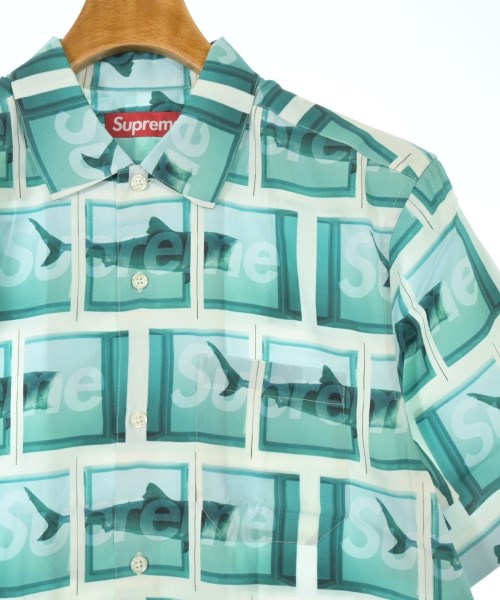 Supreme เสื้อลำลอง