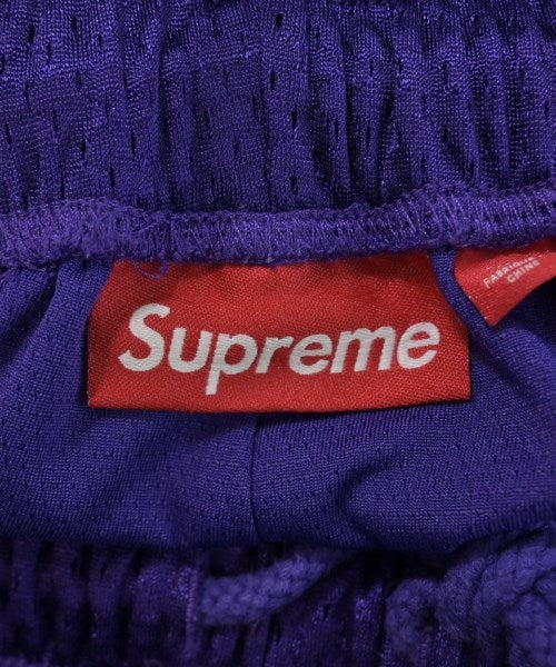 Supreme กางเกงขาสั้น