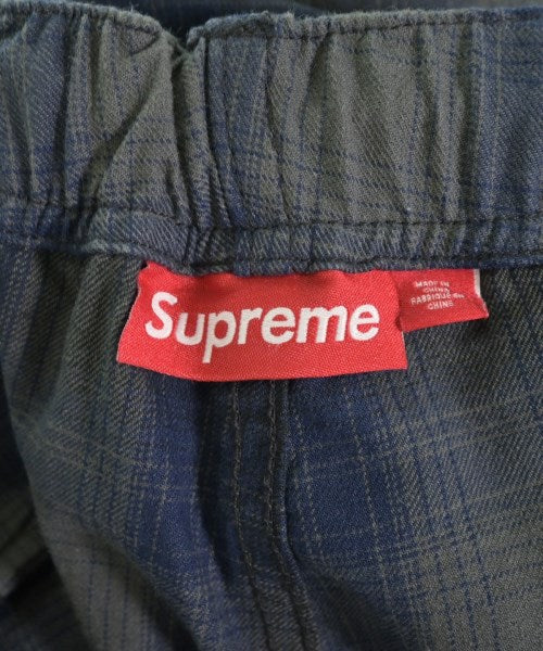 Supreme กางเกงขาสั้น