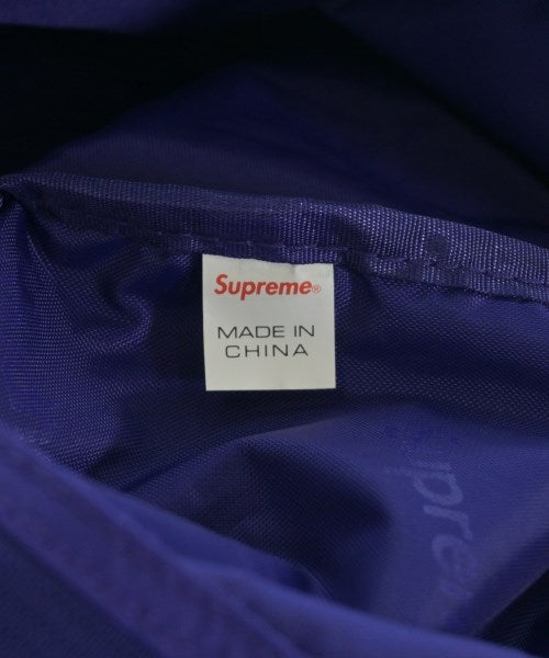 Supreme กระเป๋าใส่อุปกรณ์ขนาดใหญ่