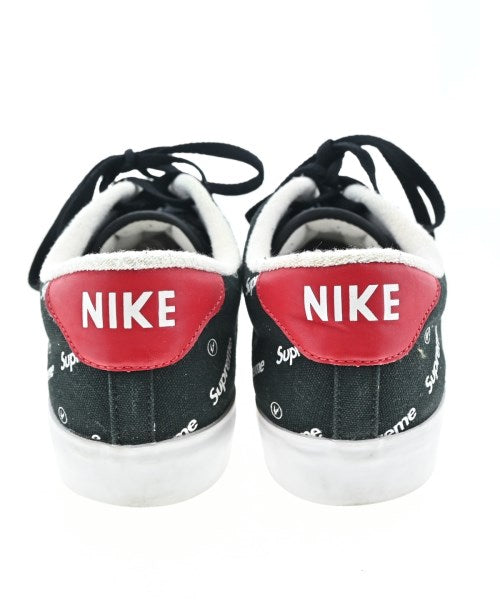 Supreme รองเท้าผ้าใบ