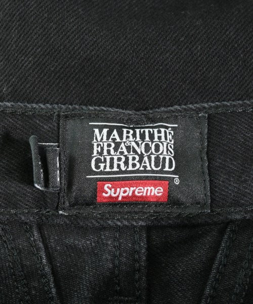 Supreme กางเกงขาสั้น