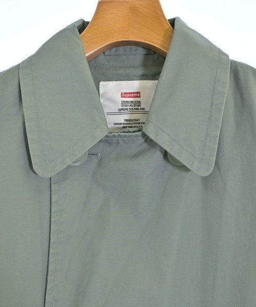 Supreme เสื้อกันฝน