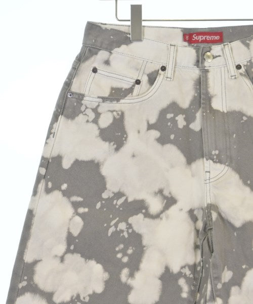 Supreme กางเกงขาสั้น
