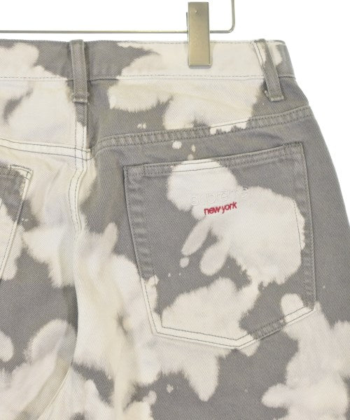 Supreme กางเกงขาสั้น