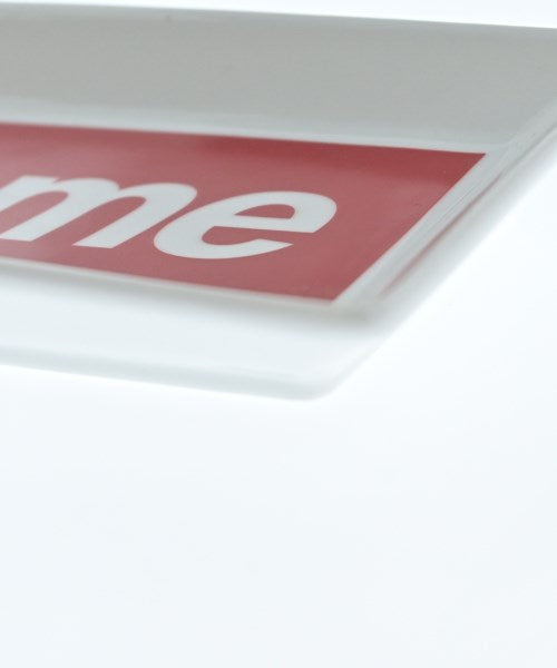 Supreme อื่นๆ