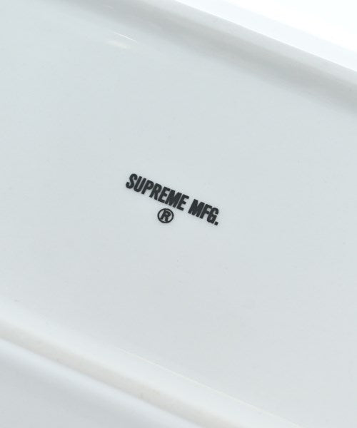 Supreme อื่นๆ