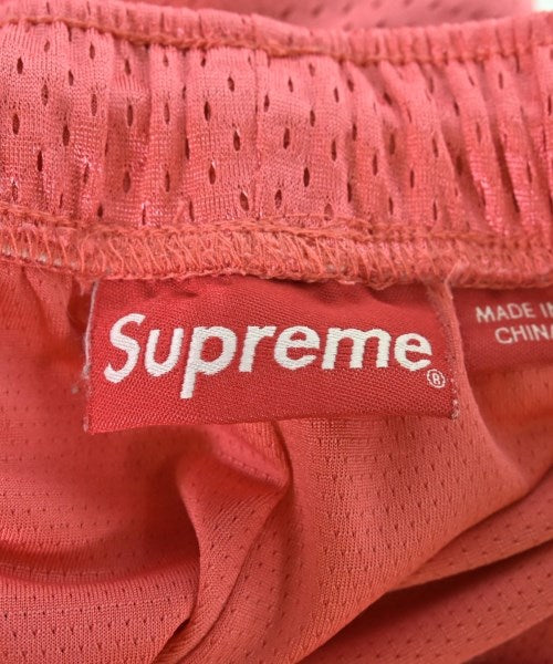 Supreme กางเกงขาสั้น