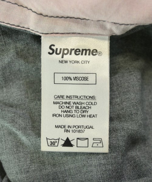 Supreme เสื้อลำลอง