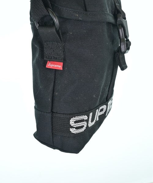 Supreme กระเป๋าสะพาย