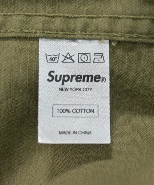 Supreme เสื้อลำลอง