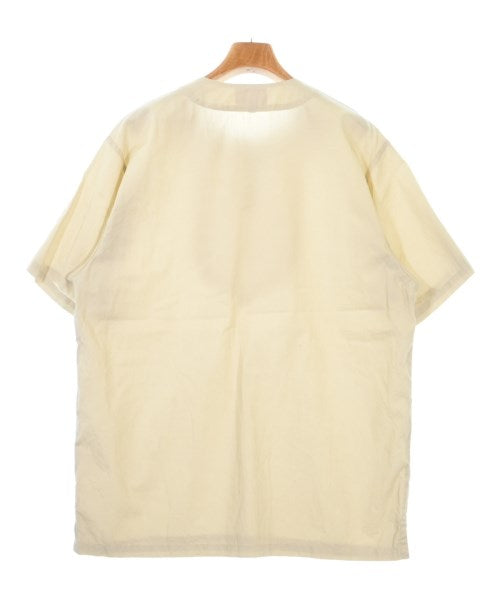 Supreme เสื้อลำลอง