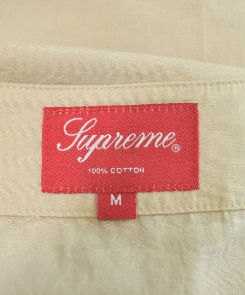 Supreme เสื้อลำลอง