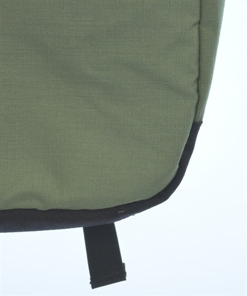 Supreme กระเป๋าสะพายข้าง