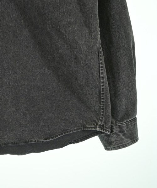 Supreme เสื้อลำลอง