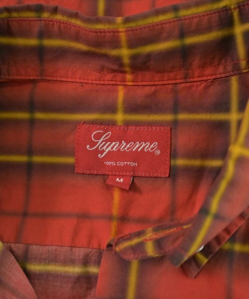 Supreme เสื้อลำลอง