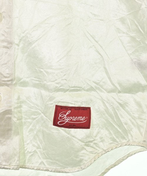 Supreme เสื้อลำลอง