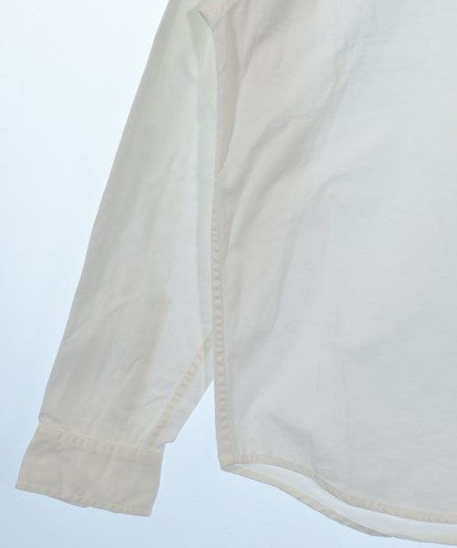 Supreme เสื้อลำลอง